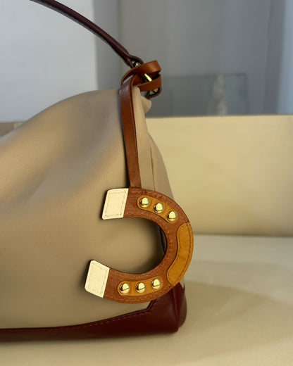 Horse Shoe